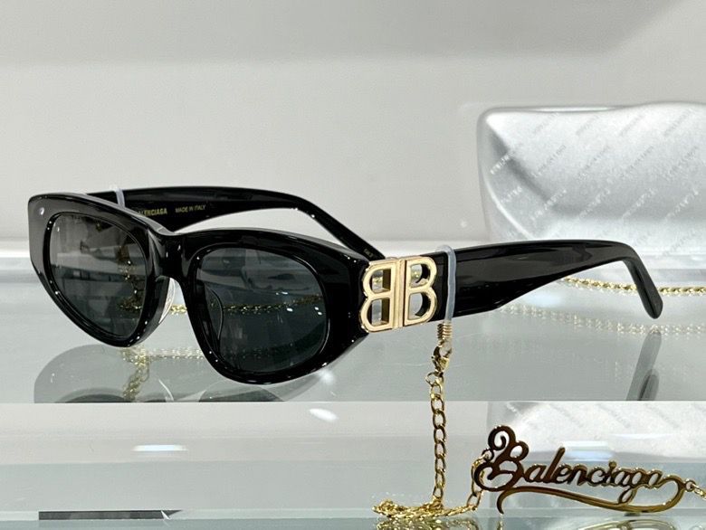 Balenciaga Sunglasses AAA+ ID:20220718-68